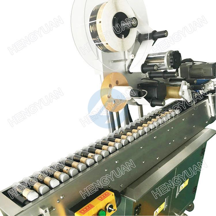 Automatic Non-dry Glue Adhesive Sticker Horizontal Round Bottle Labeling Machine Details